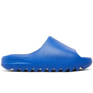 Yeezy Slides 'Azure'